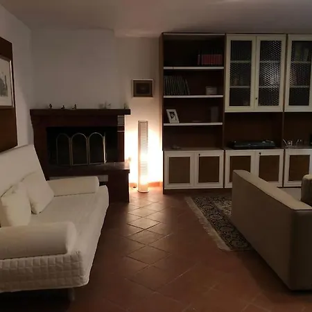 Ardito, Con Piscina Tatil Evi
